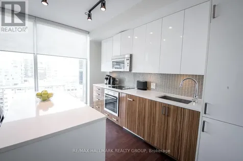 300 Lisgar Street Ottawa ON K2P 0E2
