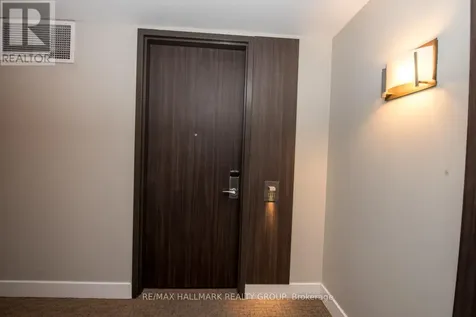 300 Lisgar Street Ottawa ON K2P 0E2