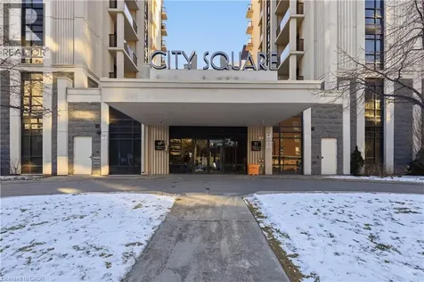 81 Robinson Street Hamilton ON L8P 0C2