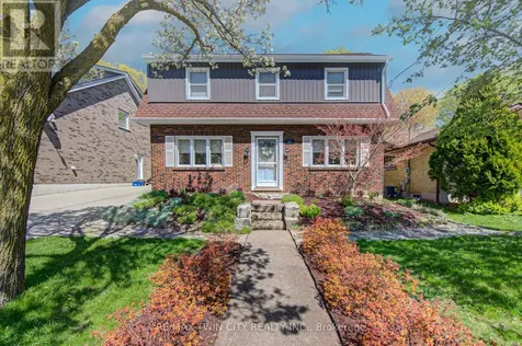 53 Lincoln Avenue Cambridge ON N1R 4W6