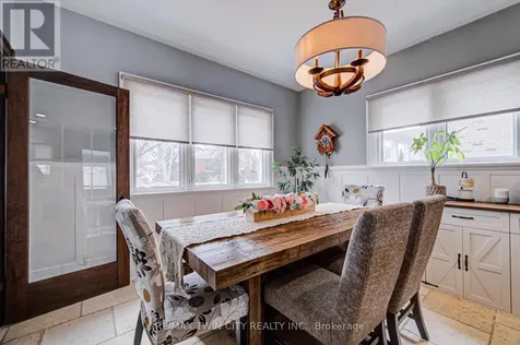 53 Lincoln Avenue Cambridge ON N1R 4W6