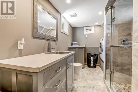 35 Tanager Drive Tillsonburg ON N4G 1B1