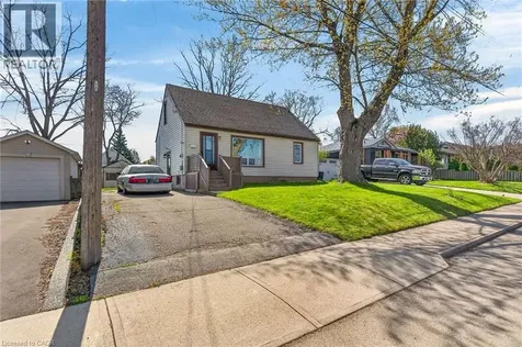 227 West 19th Street Hamilton ON L9C 4J3