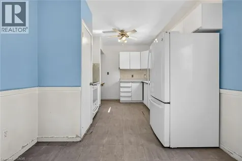 227 West 19th Street Hamilton ON L9C 4J3
