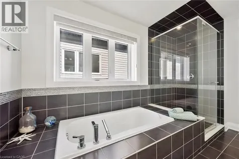 736 Wood Lily Street Waterloo ON N2V 0C3