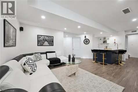 736 Wood Lily Street Waterloo ON N2V 0C3