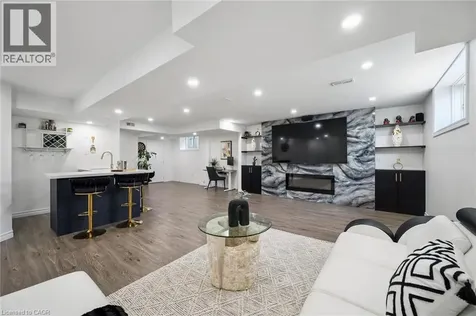 736 Wood Lily Street Waterloo ON N2V 0C3