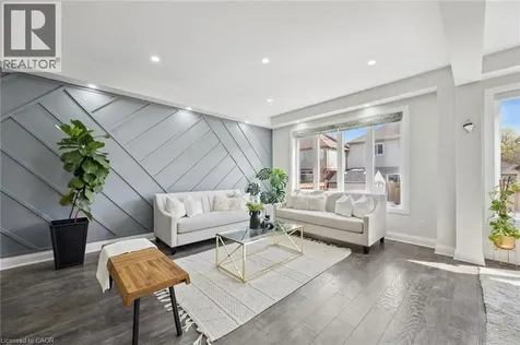 736 Wood Lily Street Waterloo ON N2V 0C3