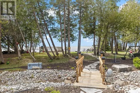 171 Huron Road Huron-kinloss ON N2Z 2X3
