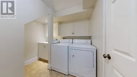 9 Orangeville Street Erin ON N0B 1Z0