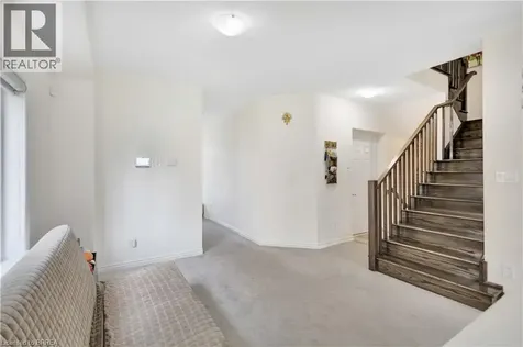 29 Jenner Drive Paris ON N3L 3E3