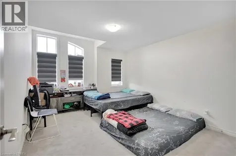 29 Jenner Drive Paris ON N3L 3E3