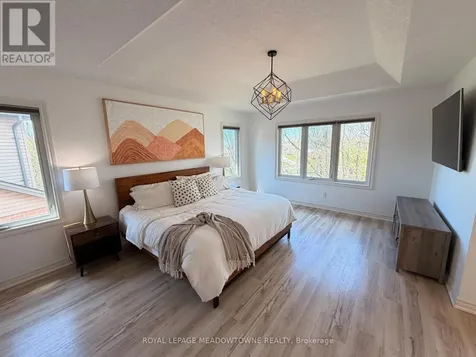 30 Jacklin Court Central Elgin ON N5R 5V1