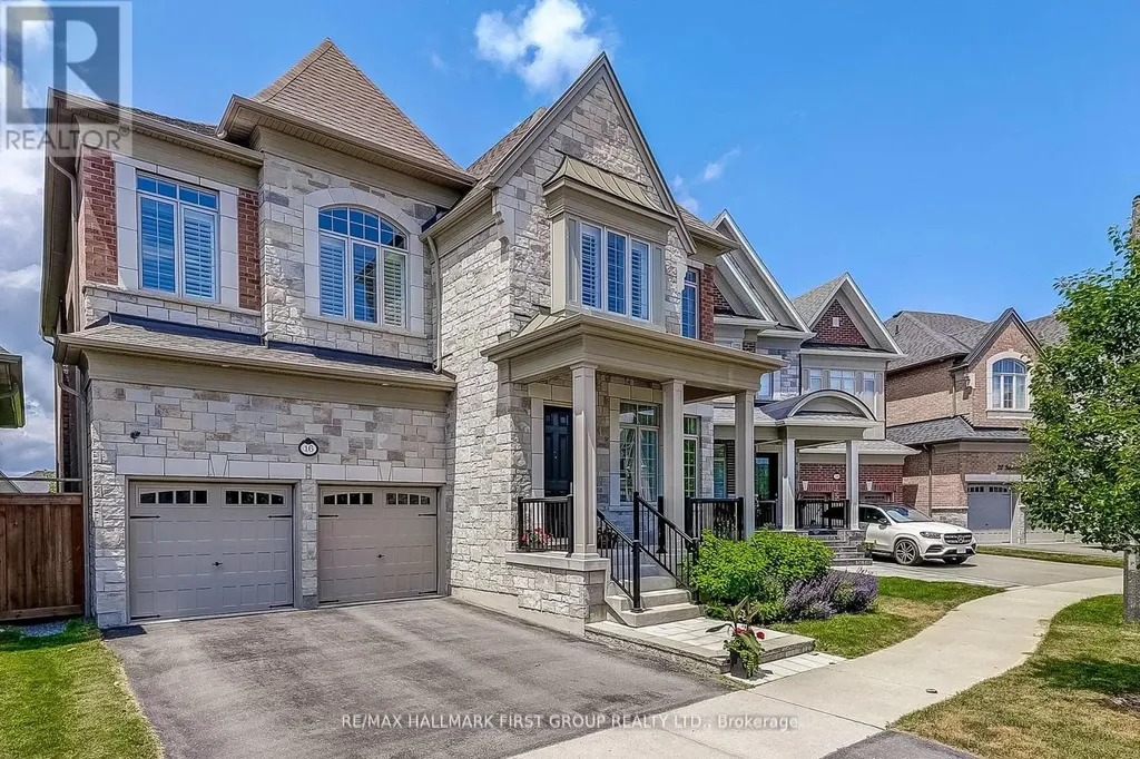 16 Beaverdams Drive Whitby ON L1P 0C4