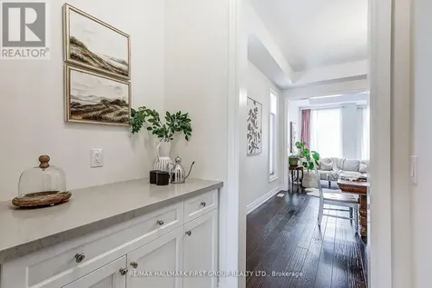 16 Beaverdams Drive Whitby ON L1P 0C4