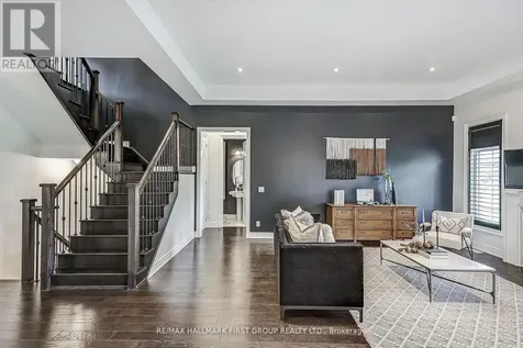 16 Beaverdams Drive Whitby ON L1P 0C4