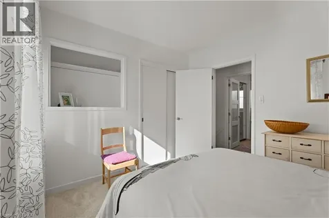 1327 Pelham Street Fonthill ON L0S 1E0
