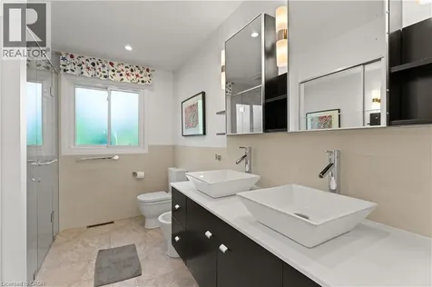 1327 Pelham Street Fonthill ON L0S 1E0