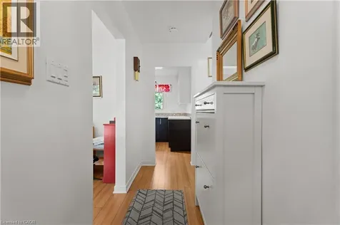 1327 Pelham Street Fonthill ON L0S 1E0