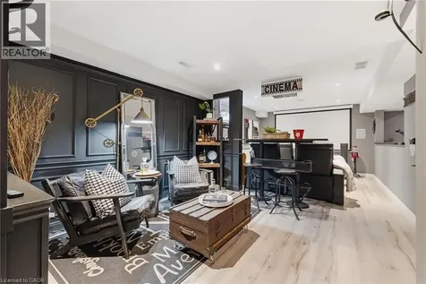 631 Woodlawn Place Waterloo ON N2T 0A1