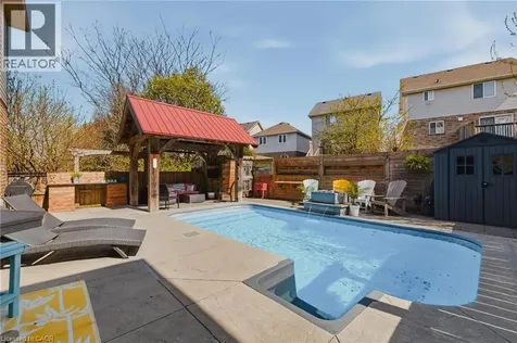 631 Woodlawn Place Waterloo ON N2T 0A1