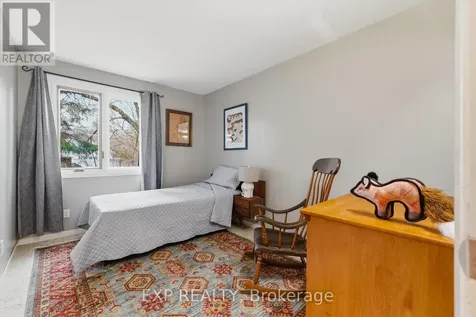 459 Lee Avenue Waterloo ON N2K 1Y1