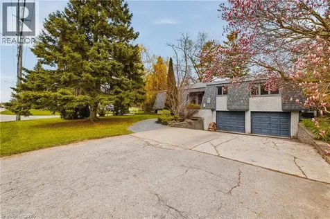 459 Lee Avenue Waterloo ON N2K 1Y1