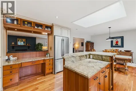 459 Lee Avenue Waterloo ON N2K 1Y1