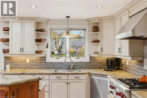459 Lee Avenue Waterloo ON N2K 1Y1