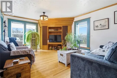 75 Wellington Street Manitowaning ON P0P 1N0