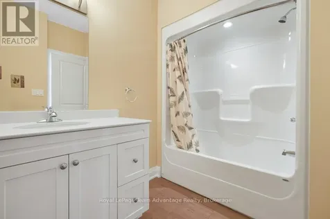 20A Silver Birch Court Parry Sound ON P2A 0A7