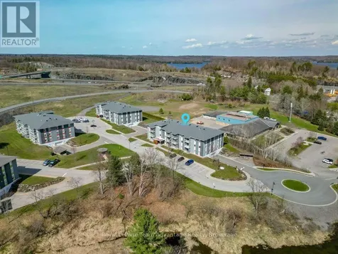 20A Silver Birch Court Parry Sound ON P2A 0A7