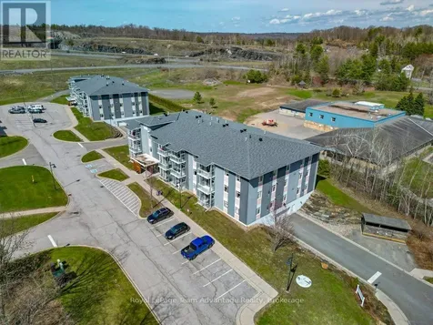20A Silver Birch Court Parry Sound ON P2A 0A7