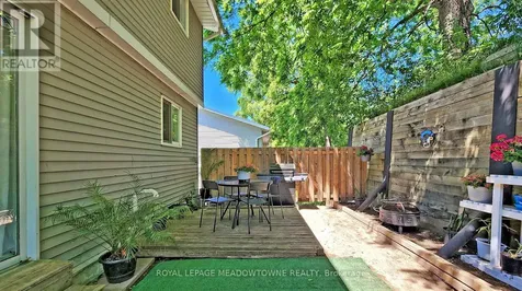 648 Doon Village Road Kitchener ON N2P 1A2