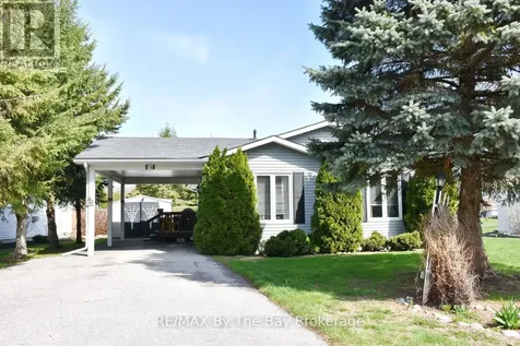 16 Indiana Avenue Wasaga Beach ON L9Z 3A8