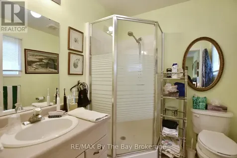 16 Indiana Avenue Wasaga Beach ON L9Z 3A8