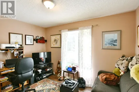 16 Indiana Avenue Wasaga Beach ON L9Z 3A8