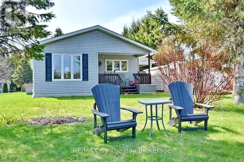 16 Indiana Avenue Wasaga Beach ON L9Z 3A8