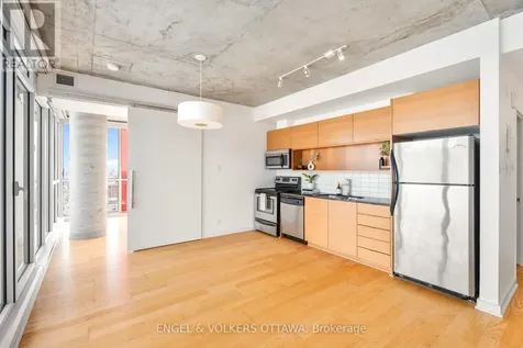 324 Laurier Avenue West Ottawa ON K1P 0A4