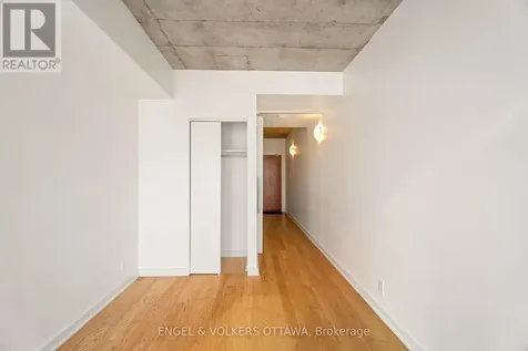 324 Laurier Avenue West Ottawa ON K1P 0A4