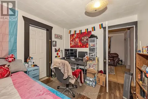 143 Brockville Street Smiths Falls ON K7A 3Y7