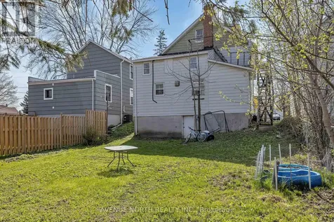 143 Brockville Street Smiths Falls ON K7A 3Y7