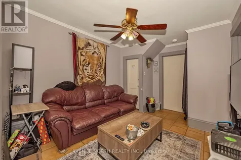 143 Brockville Street Smiths Falls ON K7A 3Y7
