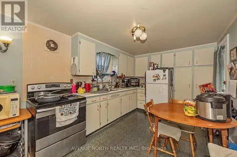 143 Brockville Street Smiths Falls ON K7A 3Y7