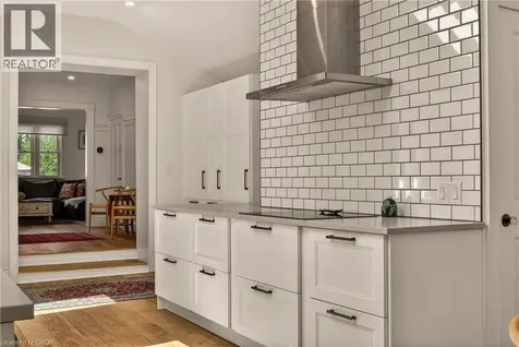 32 Magill Street Hamilton ON L8R 2Y5