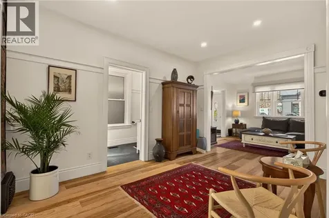 32 Magill Street Hamilton ON L8R 2Y5