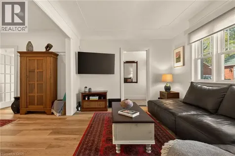 32 Magill Street Hamilton ON L8R 2Y5