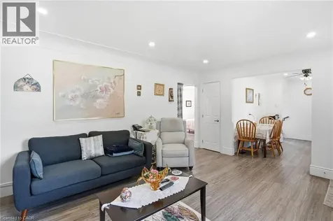 249 West 18th Street Hamilton ON L9C 4H1