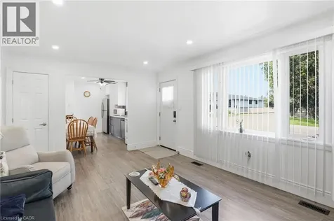 249 West 18th Street Hamilton ON L9C 4H1