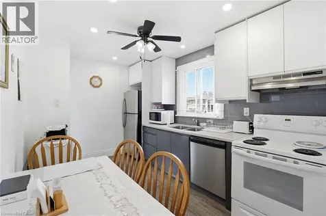 249 West 18th Street Hamilton ON L9C 4H1